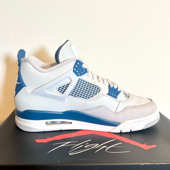 Jordan 4 Retro Military Blue size 12 FV5029-141 VNDS with OG BOX - Picture 3 of 11